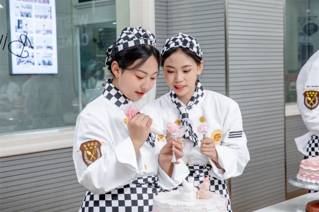 W(xu)c(din)|ڌI(y)Vc(din)W(xu)УW(xu)(x)ǷNʲôw(yn)